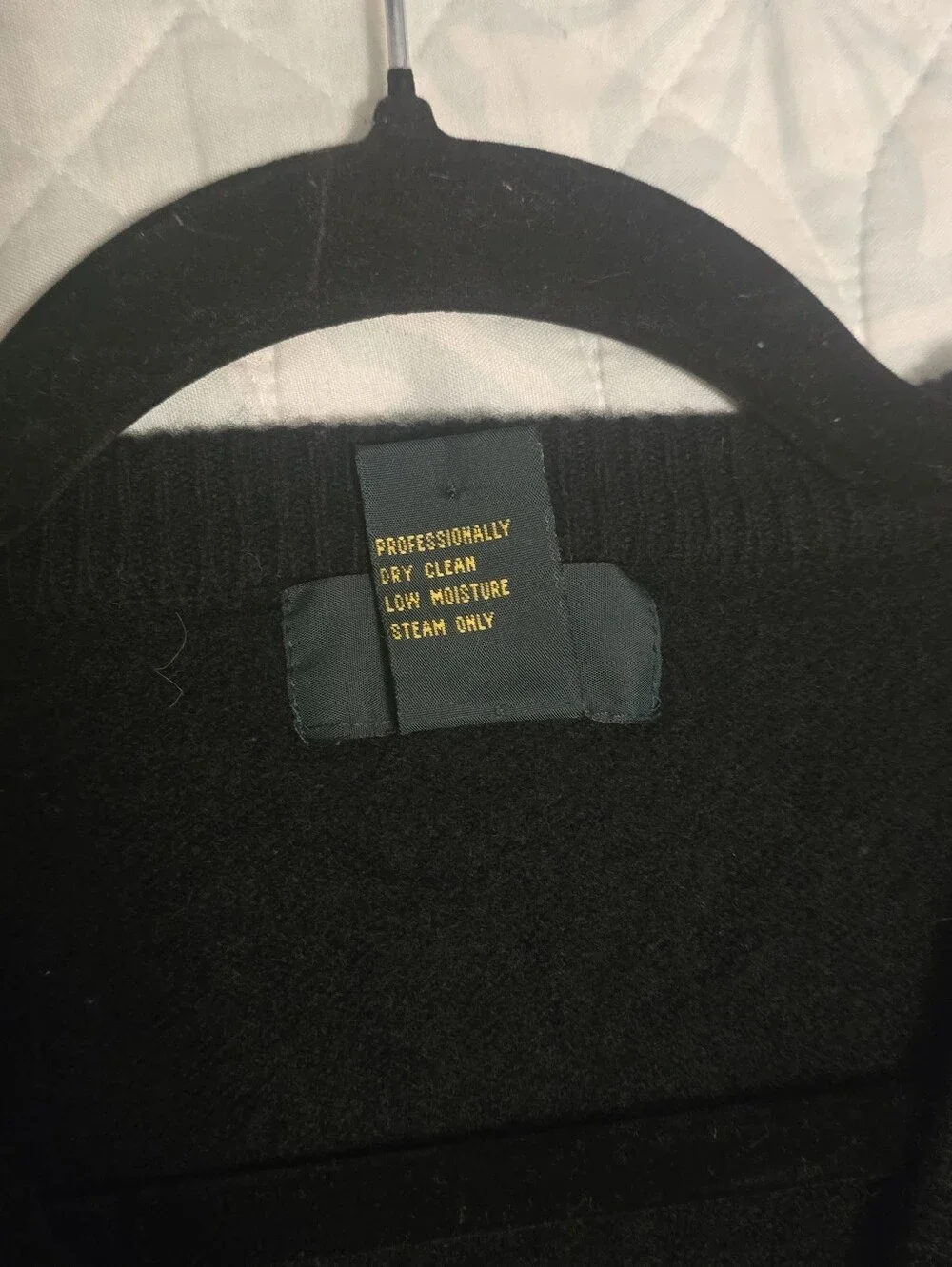Club Rool Black V-Neck Wool Sweater Vest - Polo Country Club Style, Men's Medium